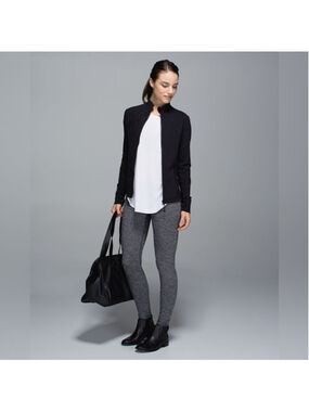 Lululemon Wunder Under Pant
Coco Pique Black sz 4
